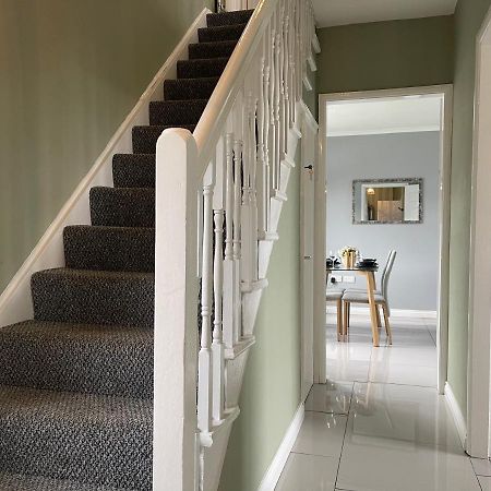 Fully Serviced Three Bed House In Durham Buitenkant foto