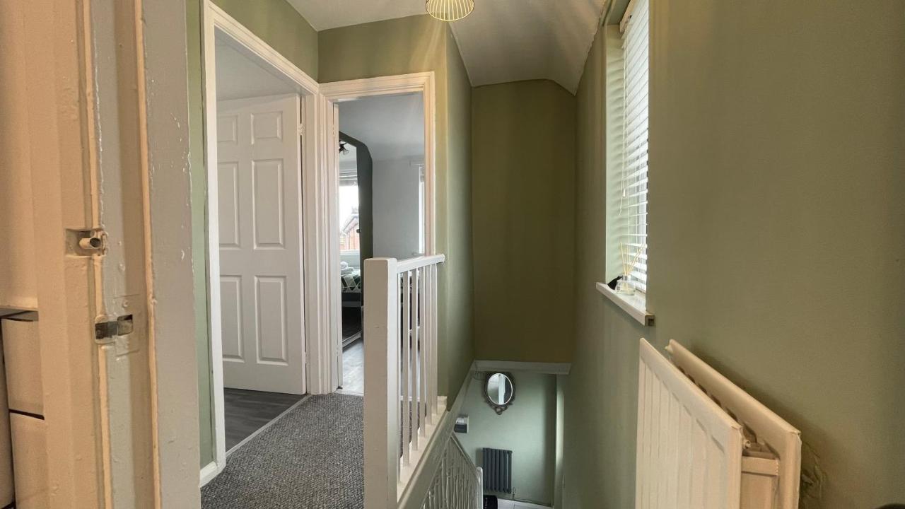 Fully Serviced Three Bed House In Durham Buitenkant foto